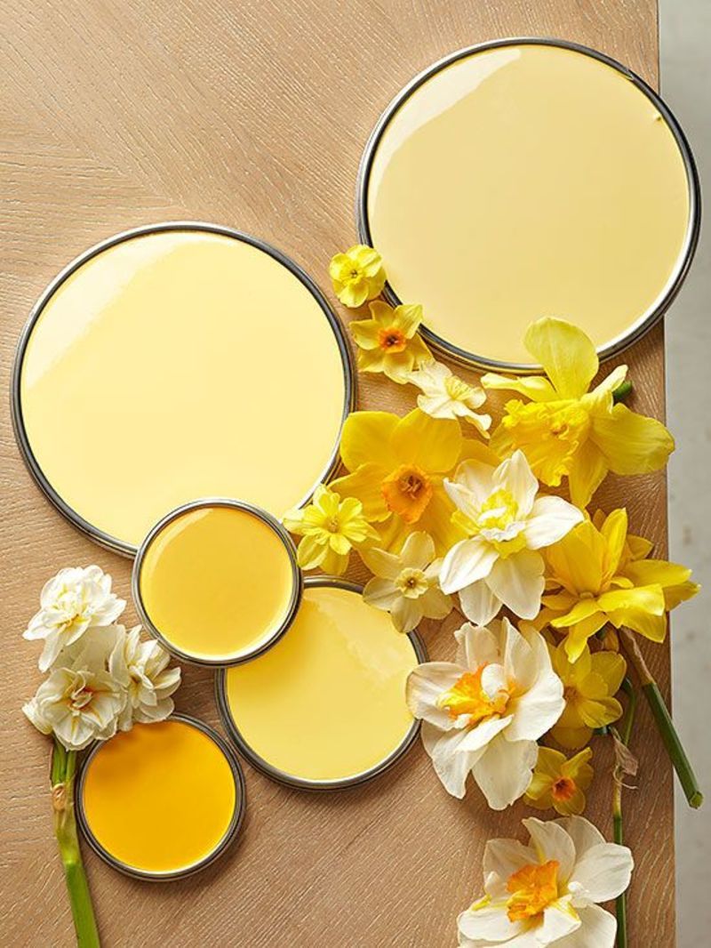 Cómo hacer pintura dorada desde el amarillo